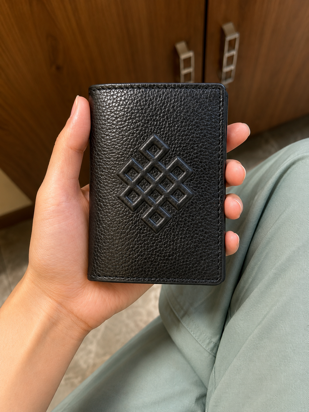 Tenzing atlas card holder