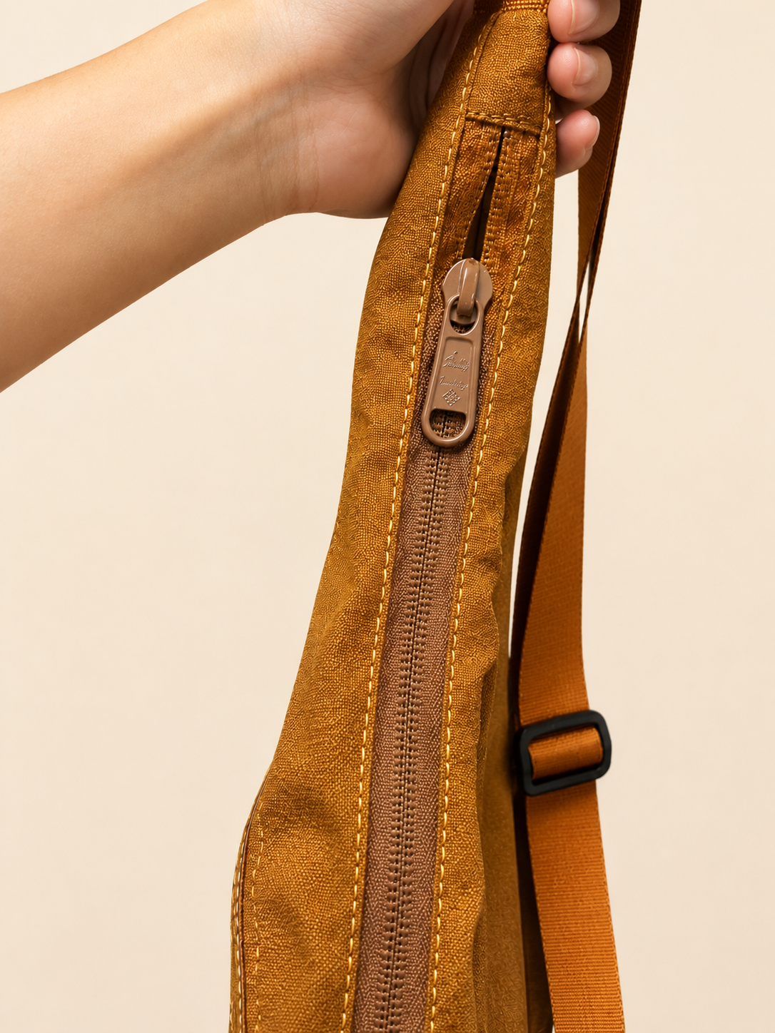 Tenzing Moon Bag