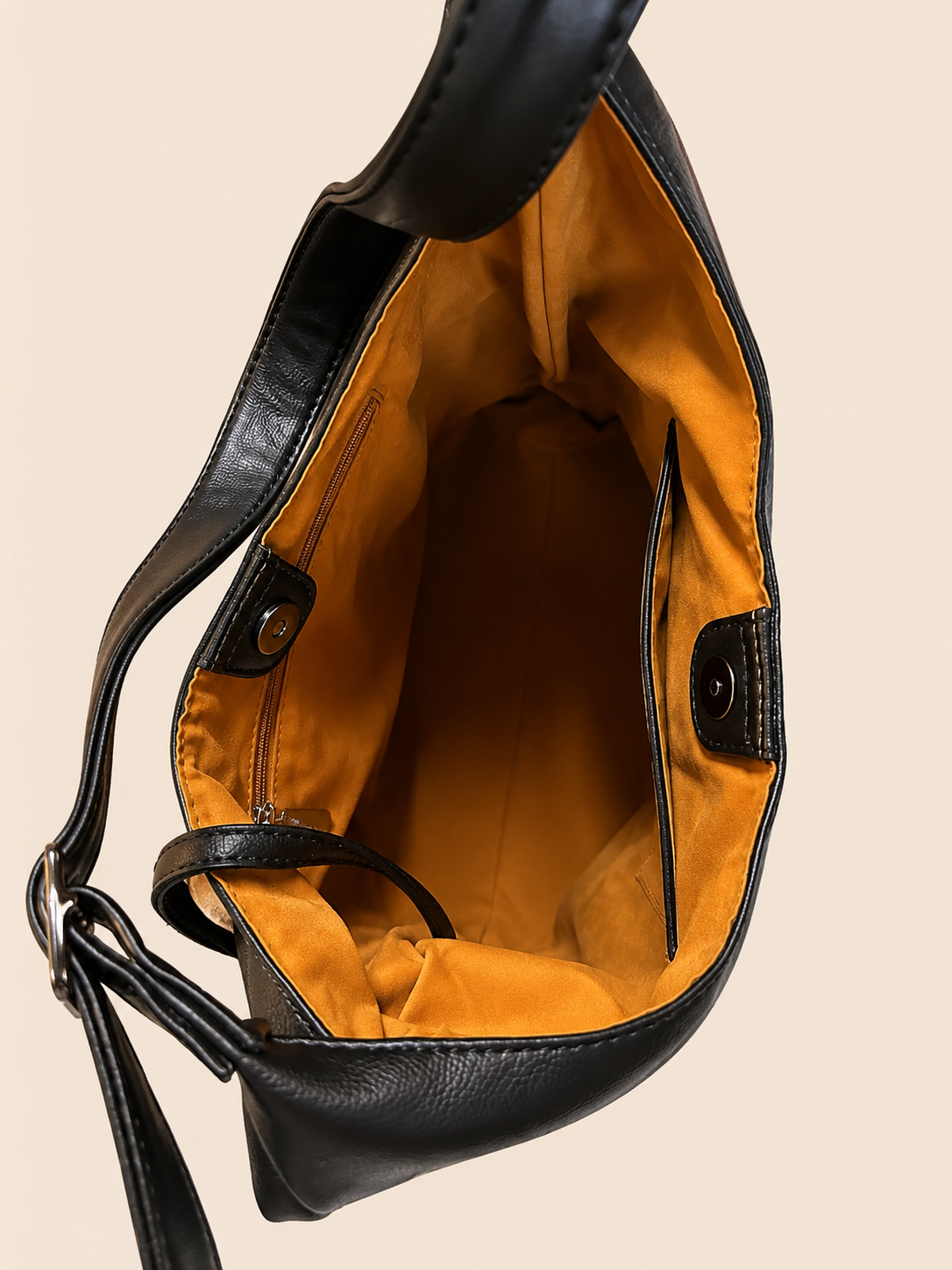 Tenzing Aria Hobo
